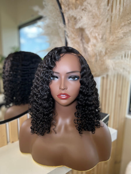 14” curly wig